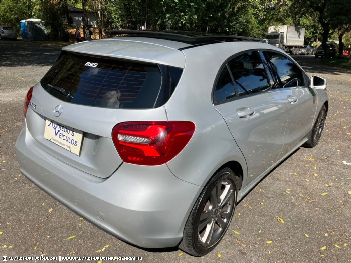 Mercedes-Benz A200 1.6 TURBO 2017/2018